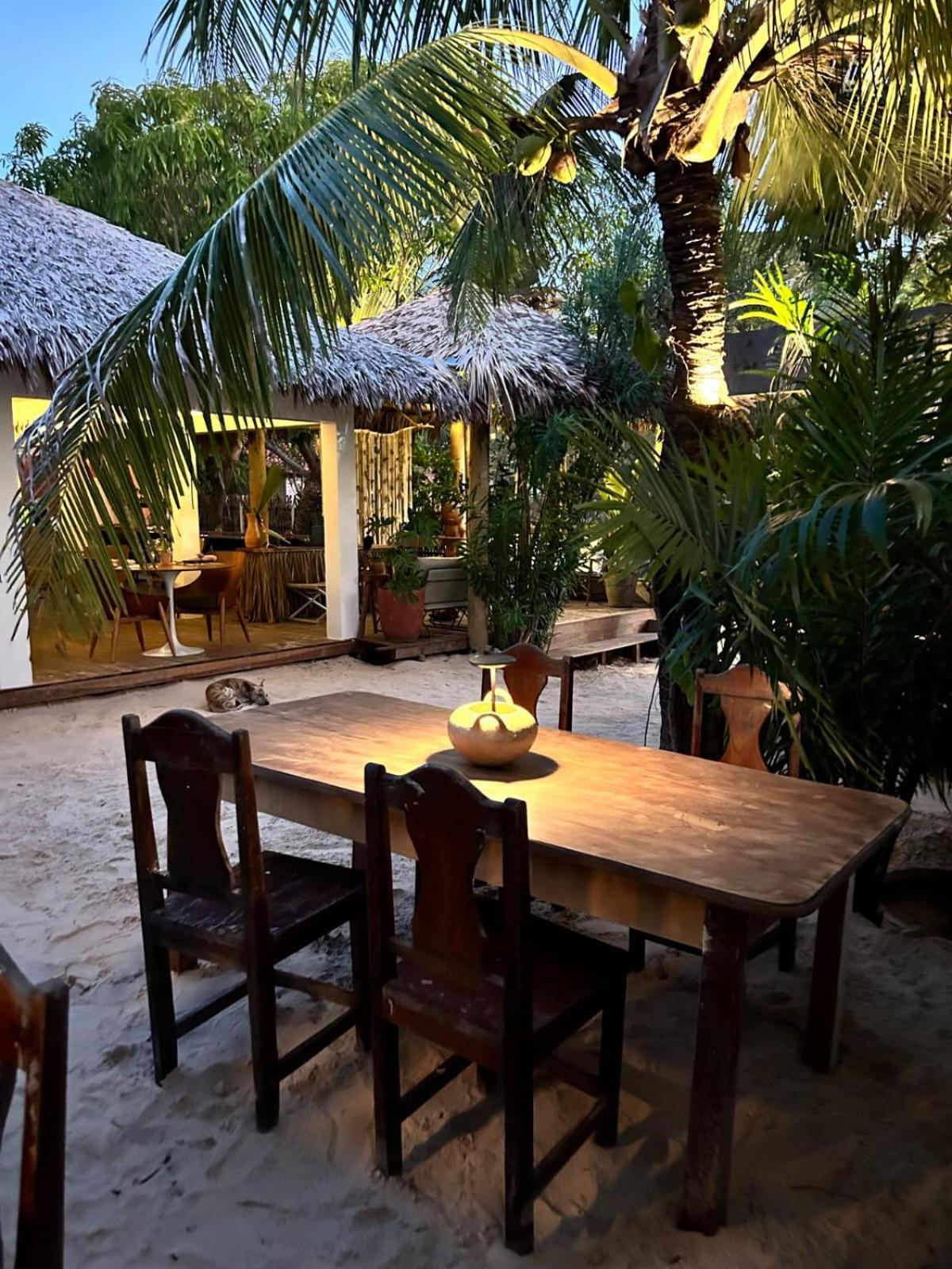 Villa Pantai Boutique Hotel Atins Luaran gambar