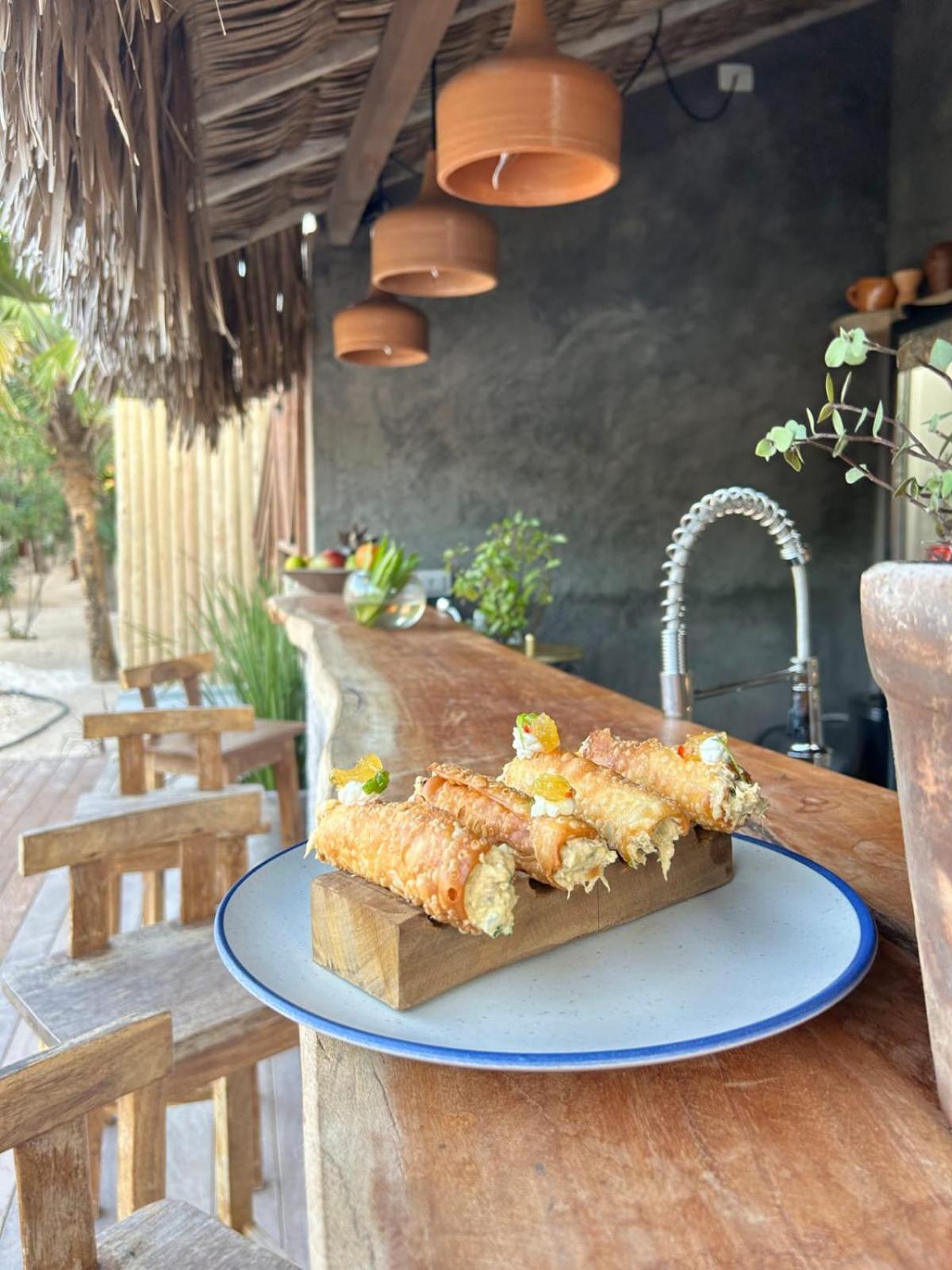 Villa Pantai Boutique Hotel Atins Luaran gambar
