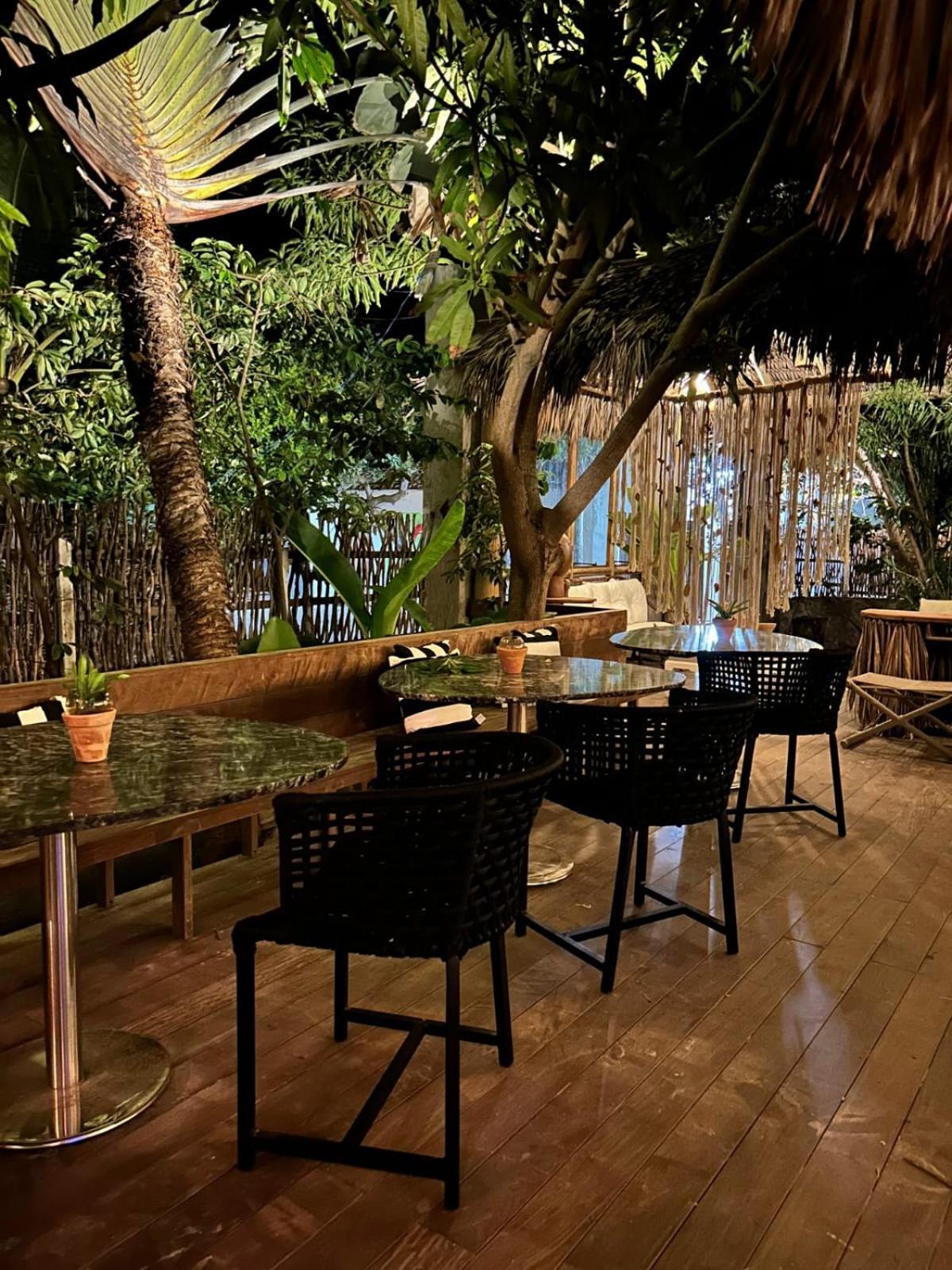 Villa Pantai Boutique Hotel Atins Luaran gambar